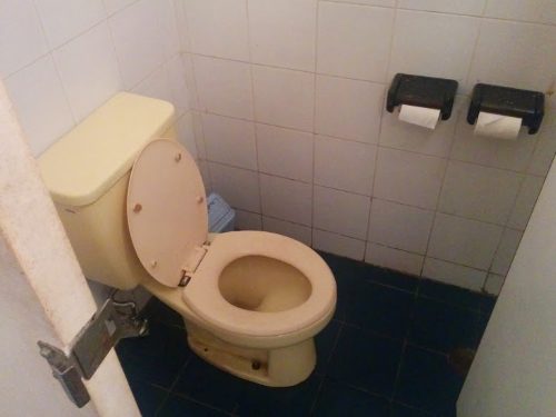 日本観光施設トイレ